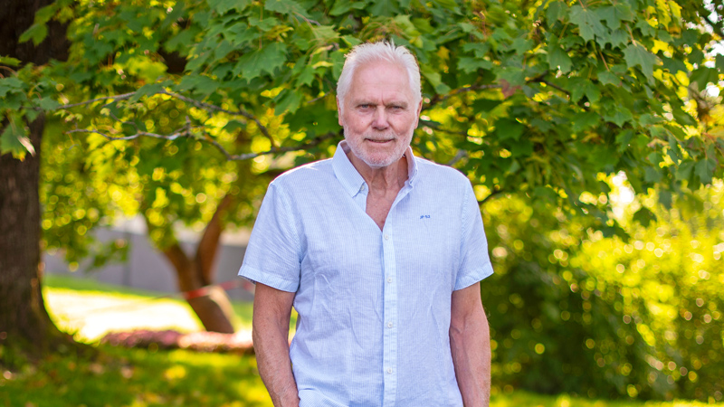 Helge Pedersen - Eier
